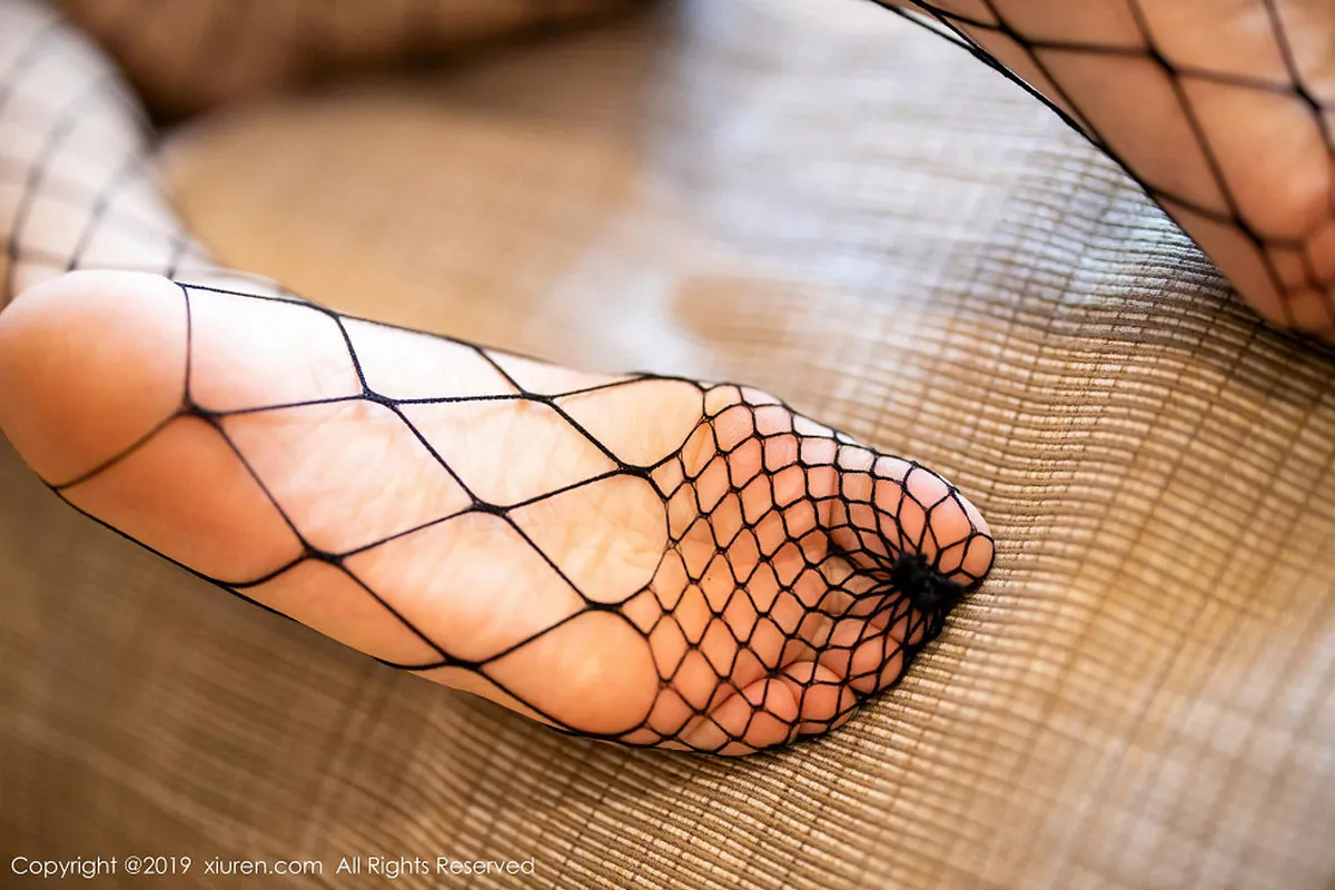 [XiuRen秀人网]第1746期杨晨晨写真-秀人资源网